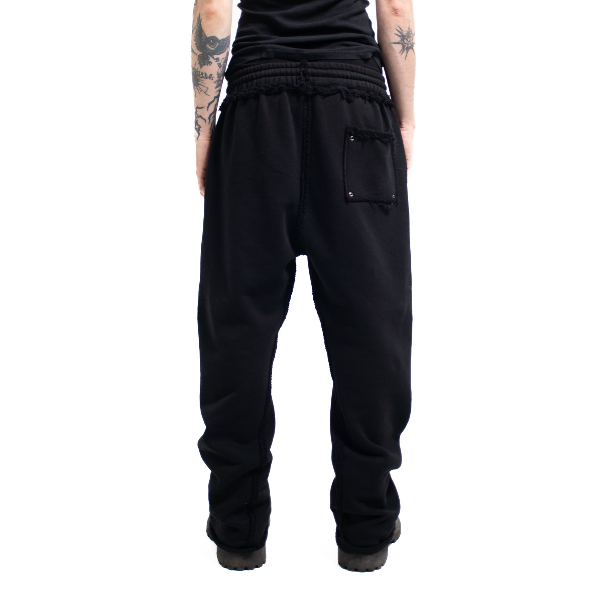 BLACK STUDDED FLEECE BAGGY PANTS