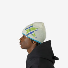 Load image into Gallery viewer, STAR BEANIE WHITE/GREEN
