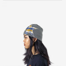 Load image into Gallery viewer, STAR BEANIE GREY/YELLOW
