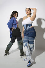 Load image into Gallery viewer, STACKS&amp;POCKETS GREEN PANTS
